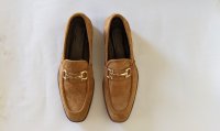 De loafer verslaat de sneaker als schoenentrend van 2026